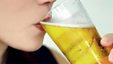 เชื่อหรือไม่? ดื่มเบียร์วันละแก้ว มีประโยชน์ต่อสุขภาพมากขนาดนี้?