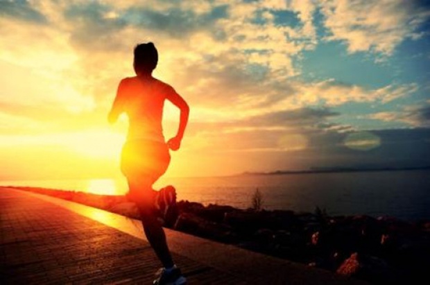 ออกกำลังกาย เช้า VS เย็น มีข้อดี-ข้อเสียต่างกันอย่างไร?